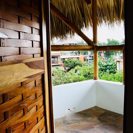Experiencia Surf Camp Hostel Brisas de Zicatela Exterior foto