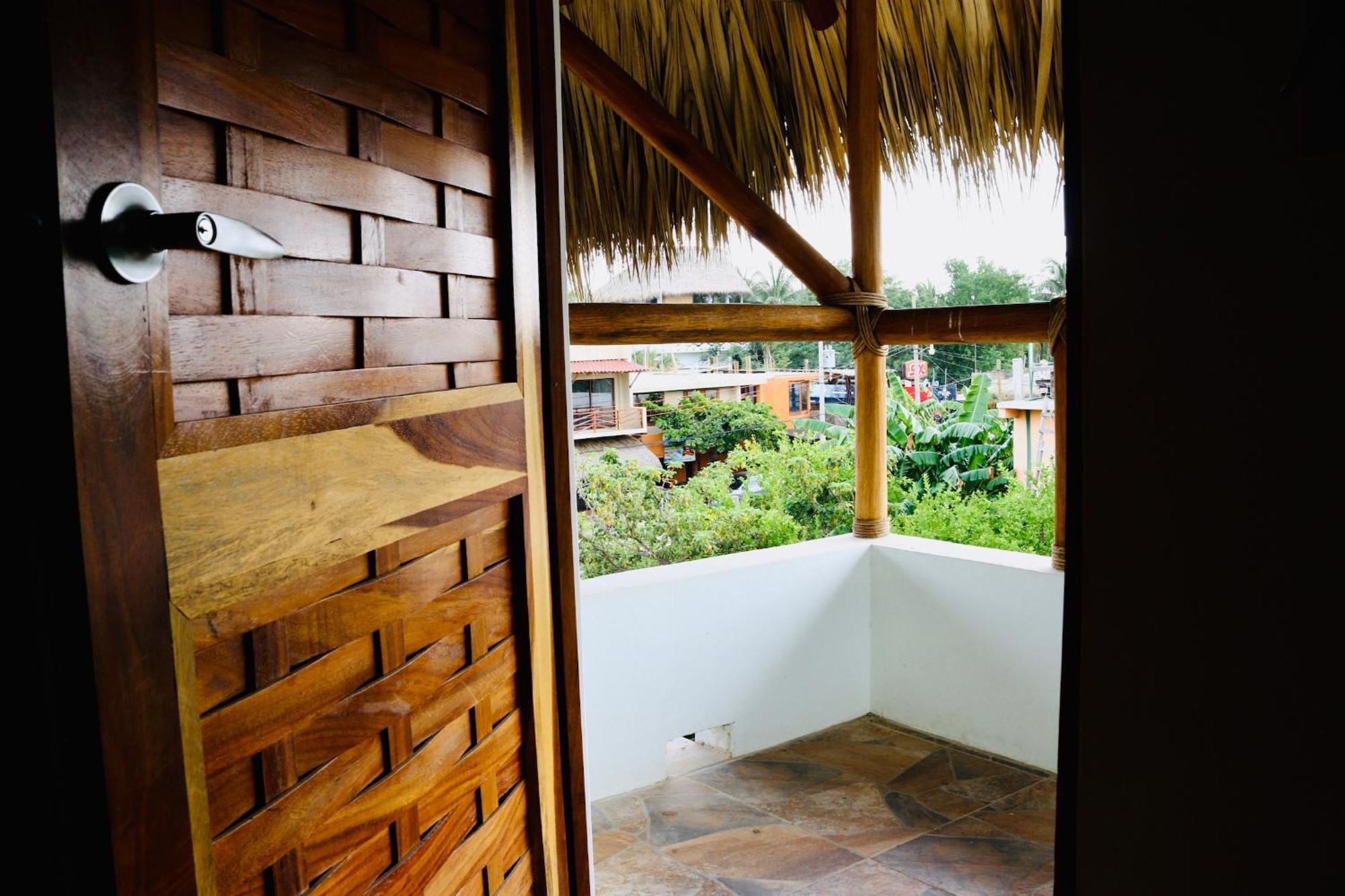 Experiencia Surf Camp Hostel Brisas de Zicatela Exterior foto